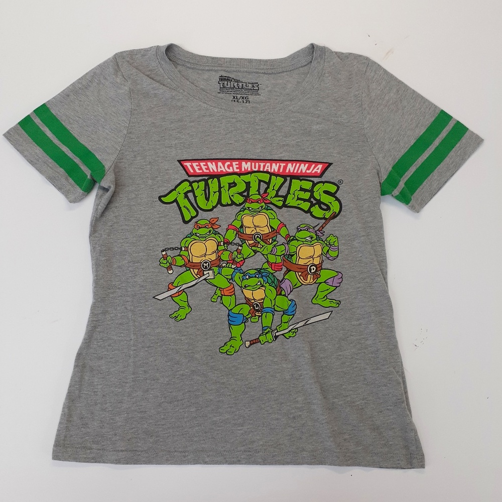 3/$20 Nickelodeon Ninja Turtles  t shirt size xl